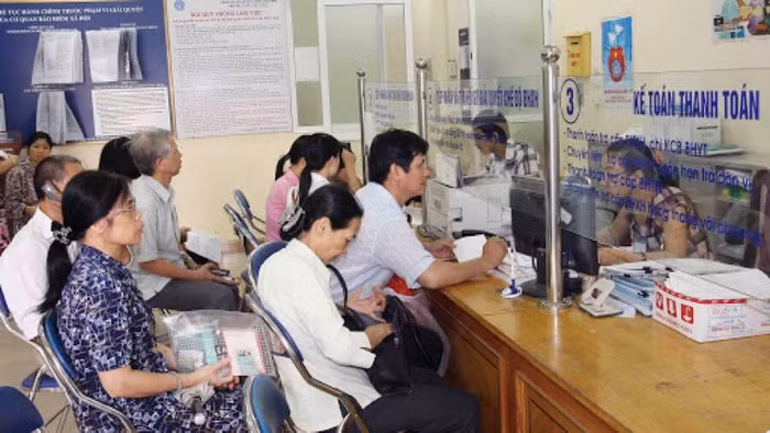 Mang quỹ BHXH đi đầu tư: Nguy nhiều hơn cơ!