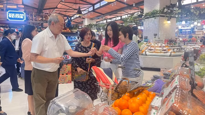 vải thiều việt nam