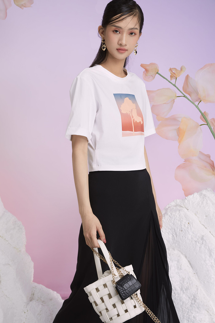 Những chiếc đầm không có điểm chê dành cho kì đại lễ 30/4 - 1/5 ảnh 10 Những chiếc đầm không có điểm chê dành cho kì đại lễ 30/4 - 1/5 ảnh 10