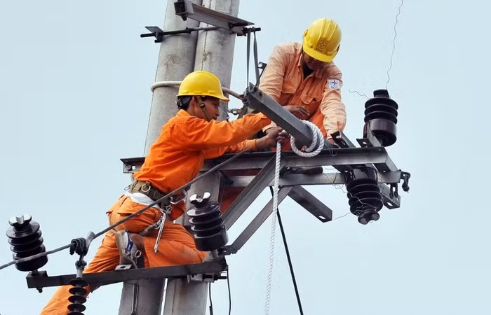 Bộ Công Thương "thúc" Tập đoàn Điện lực xây dựng phương án giá bán lẻ điện năm 2023