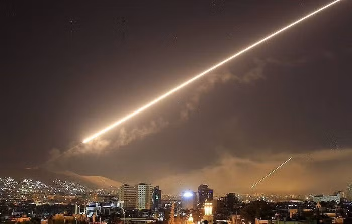 Syria tố Israel tấn công tên lửa vào Damacus, ít nhất nhất bốn người chết, 21 người bị thương