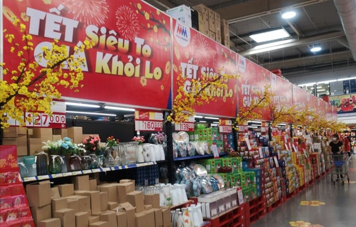 Không thiếu hàng và tăng giá bất hợp lý với các mặt hàng phục vụ Tết Không thiếu hàng và tăng giá bất hợp lý với các mặt hàng phục vụ Tết