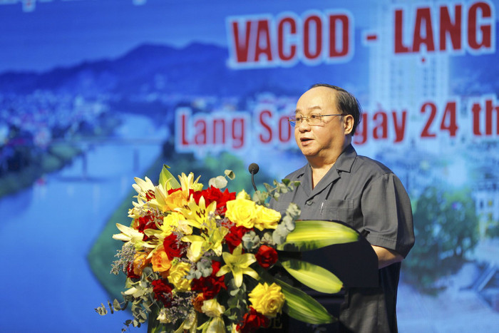  Lạng Sơn thu hút đầu tư, đẩy mạnh thương mại, du lịch