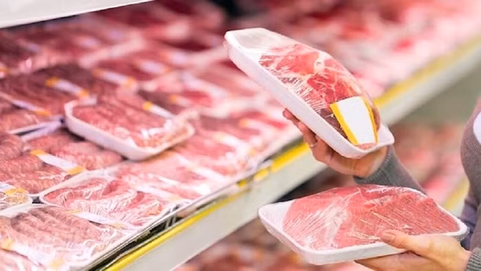 Giữa tháng 4, giá thịt heo vẫn chưa... rẻ như trên ti vi