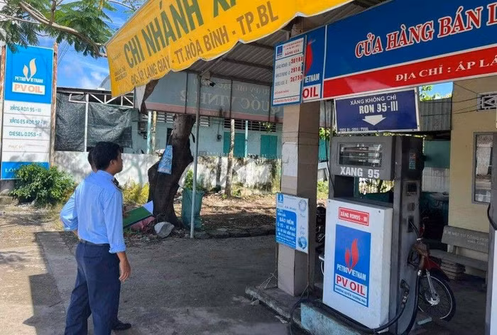DNTN Quốc Vinh tự ý điều chỉnh giá xăng dầu không đúng thời điểm