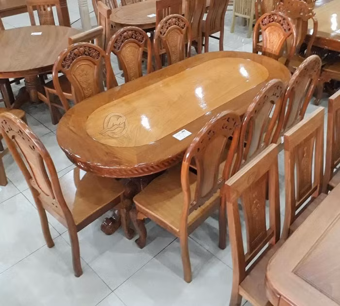 Gia hạn điều tra áp dụng biện pháp chống bán phá với bàn, ghế nhập khẩu từ Trung Quốc, Malaysia đến ngày 1/3/2023 (Ảnh minh họa)
