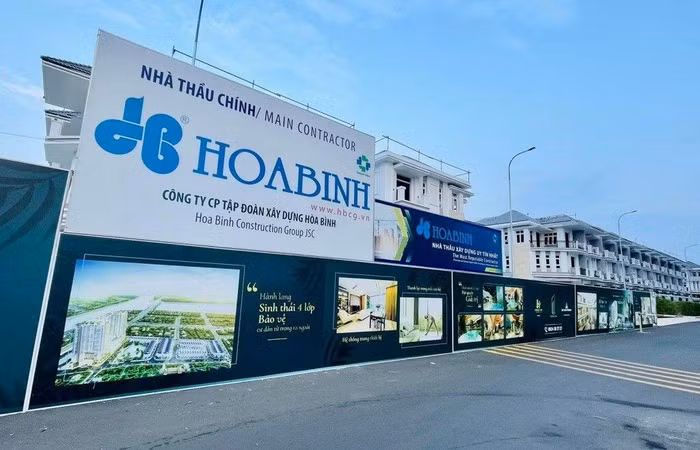 Tập đoàn Xây dựng Hoà Bình 