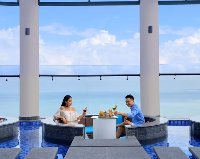 Biển xanh, cát trắng và 'niềm vui nhân hai' tại Four Points by Sheraton Đà Nẵng