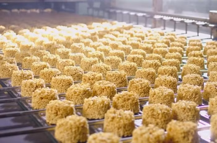 Bộ Công Thương muốn EU giảm thiểu biện pháp kiểm tra dư lượng EO trong mì ăn liền