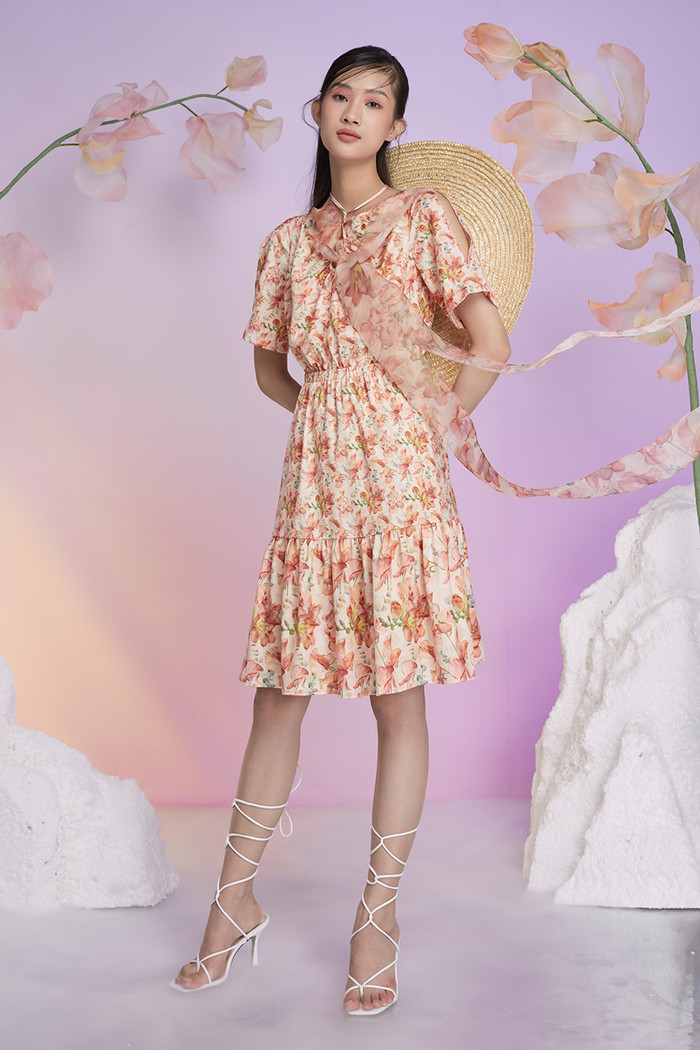 Những chiếc đầm không có điểm chê dành cho kì đại lễ 30/4 - 1/5 ảnh 7 Những chiếc đầm không có điểm chê dành cho kì đại lễ 30/4 - 1/5 ảnh 7