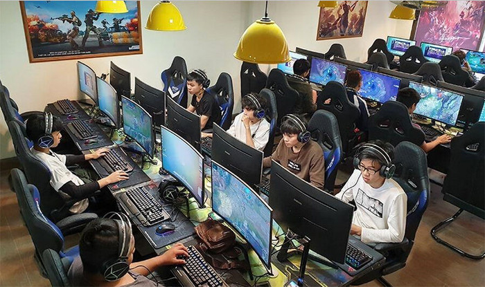 Phòng Game hơn 100 máy đấu tiêu chuẩn tại Hà Nội Phòng Game hơn 100 máy đấu tiêu chuẩn tại Hà Nội
