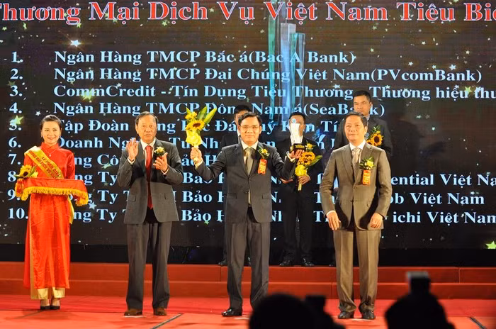 Tổng giám đốc SeABank Đặng Bảo Khánh từ nhiệm