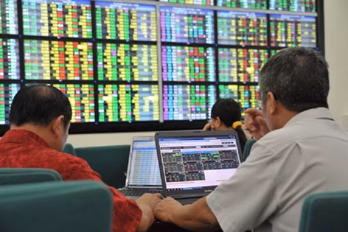 Nhiều công ty chứng khoán không kịp vào sân chơi phái sinh