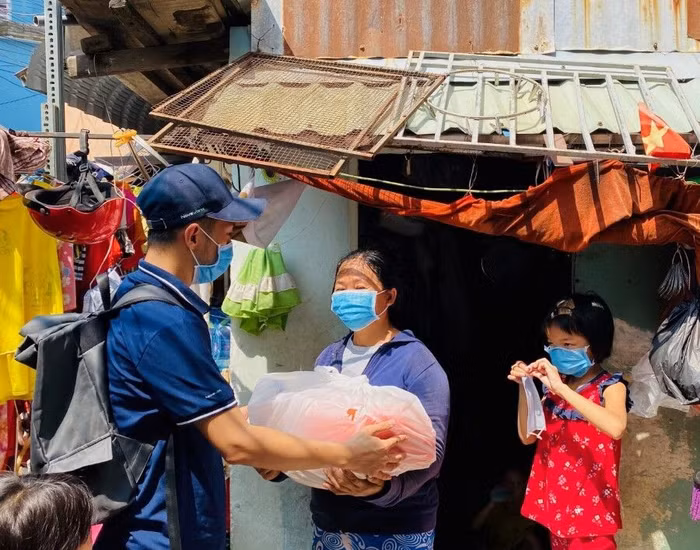 Cùng kết nối vì cộng đồng, lan tỏa yêu thương nhằm phòng chống và đẩy lùi dịch bệnh Covid-19