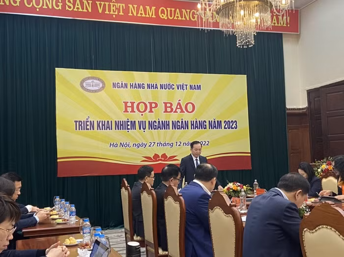 Đến ngày 21/12, tăng trưởng tín dụng của hệ thống ngân hàng đạt 12,87%