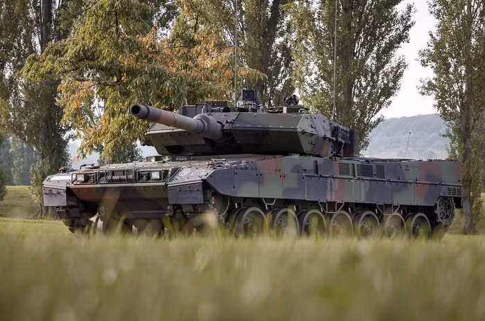 Xe tăng Đức Leopard 2 A7V. Ảnh Marco Dorow