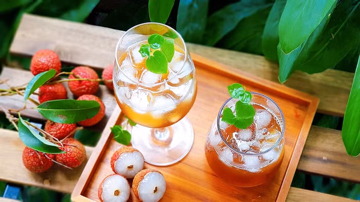 Chưa đầy 1 tuần kể từ khi mở bán, hơn 1.000 chai Lychee Kombucha Tea đã được tiêu thụ và nhận được những phản hồi tích cực từ người tiêu dùng