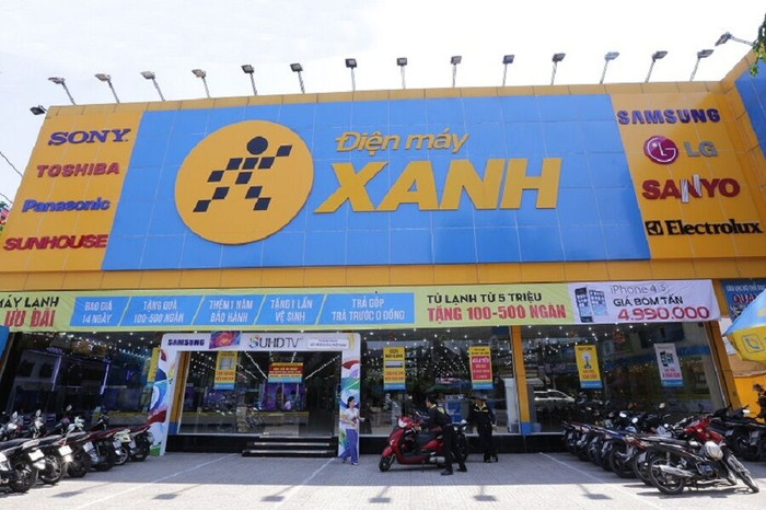 Doanh thu Điện máy Xanh gần bằng Thegioididong.com