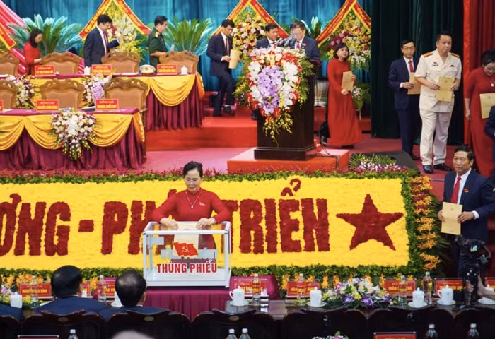 Đại hội Đảng bộ tỉnh Hà Nam chính thức khai mạc với nhiều nội dung quan trọng ảnh 3 Đại hội Đảng bộ tỉnh Hà Nam chính thức khai mạc với nhiều nội dung quan trọng ảnh 3