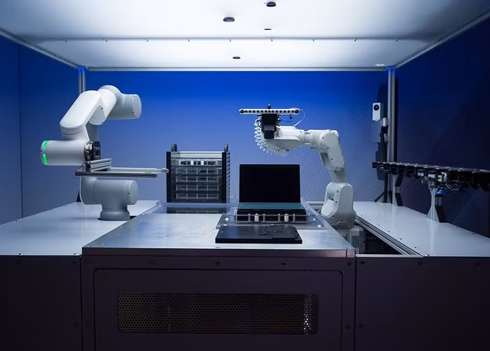 Dell Technologies ra mắt Concept Luna - Laptop tháo lắp không cần dùng ốc