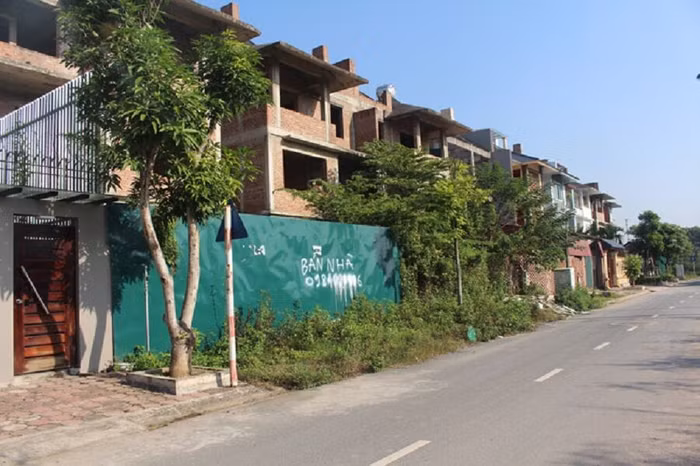 Giá đất ven đô đang ảo?
