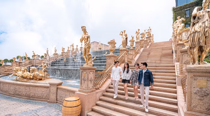 thác Thần Mặt Trời