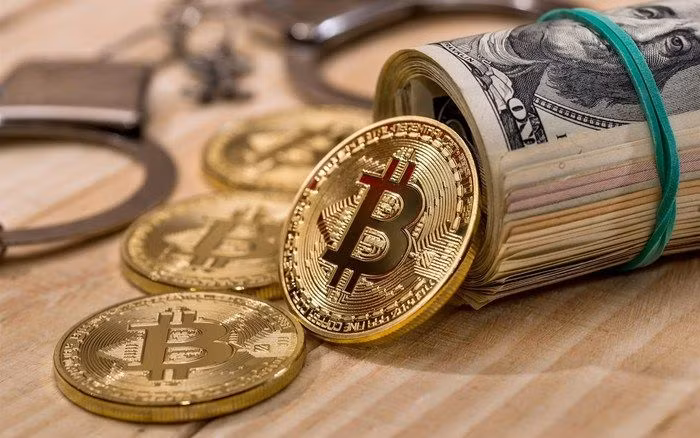 Giá Bitcoin ngày 15/8: Bitcoin bất ngờ quay đầu giảm nhẹ