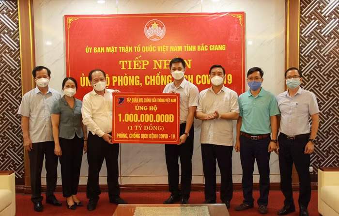 VNPT Bắc Giang ủng hộ 1 tỷ đồng cho quỹ phòng, chống dịch Covid-19