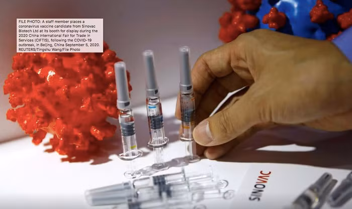 Trung Quốc quyết định tiêm chủng cho hàng nghìn người trước khi các thử nghiệm hoàn thành