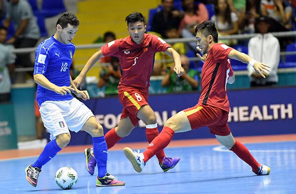 Việt Nam vượt qua vòng bảng FIFA Futsal World Cup 2016