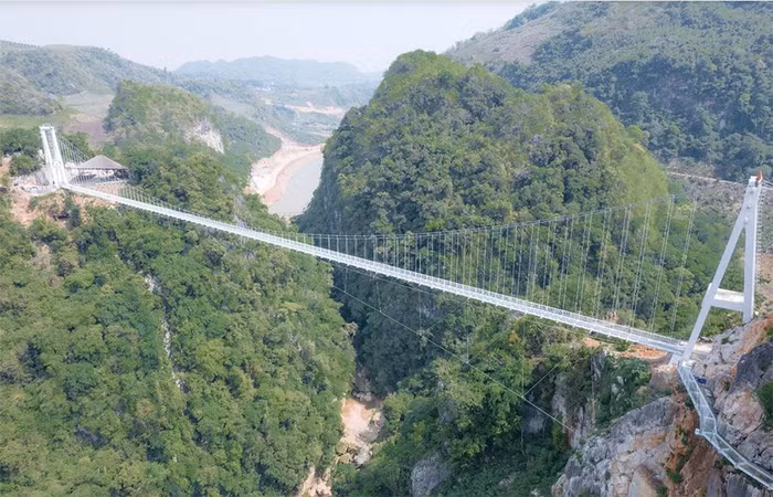 Cầu Bạch Long có độ dài 632m. Ảnh: Vietnamnet