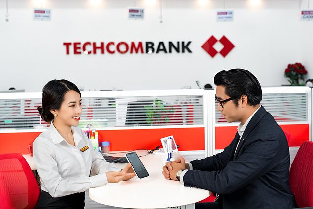 Lãi suất tiết kiệm Techcombank tháng 3/2023: Giảm sâu ở nhiều kỳ hạn