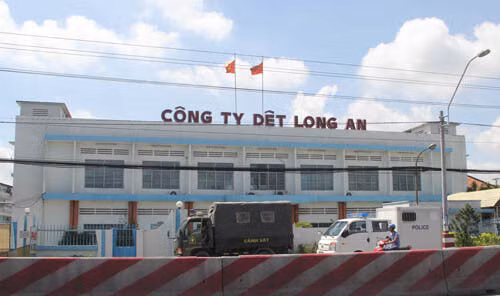 Dệt Long An vướng bê bối nợ nần