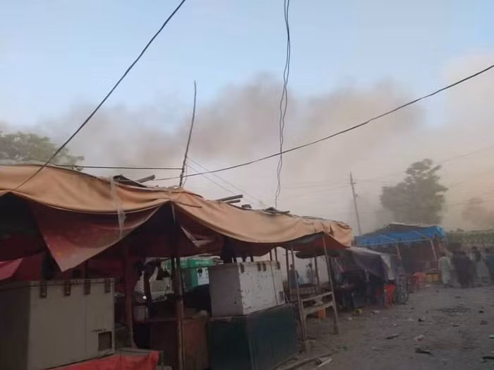 Lực lượng Taliban phá hủy xe cơ giới của quân đội Afghanistan