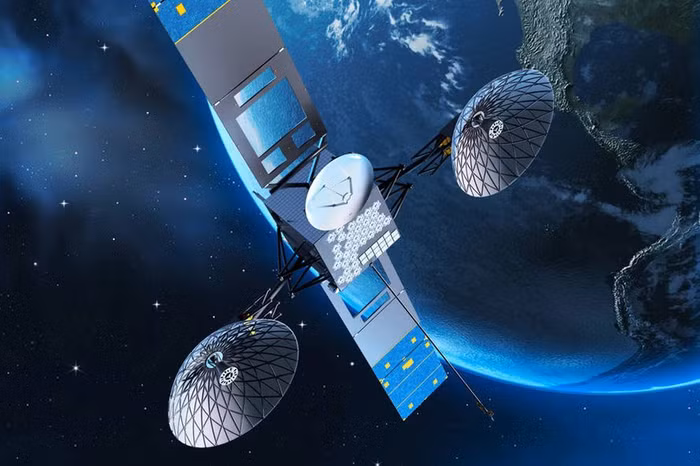 NASA chọn SpaceX và Amazon cho dự án phát triển truyền thông không gian thương mại