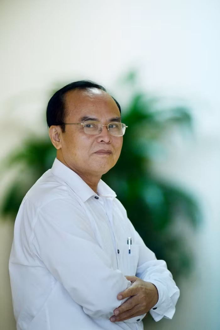 Ông Nguyễn Xuân Dương, Chủ tịch HĐQT Tổng công ty May Hưng Yên: “Không tự cứu mình thì đừng mong trời cứu!” ảnh 1