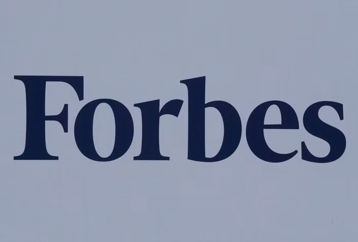 Forbes đàm phán bán mình