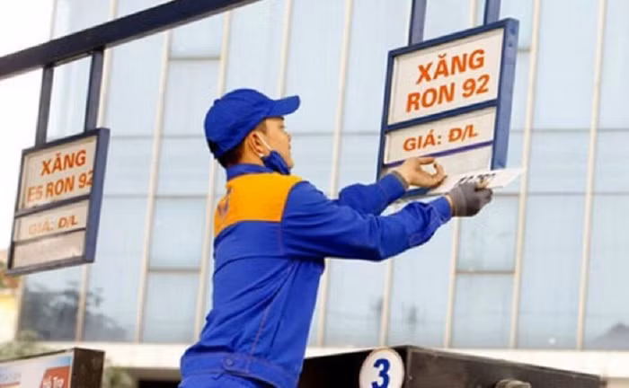 Hôm nay, giá xăng, dầu được giữ nguyên