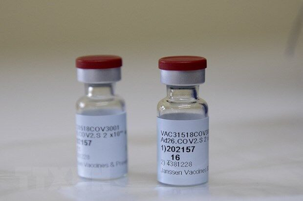 Mỹ kéo dài thời gian tạm dừng sử dụng vaccine Johnson & Johnson