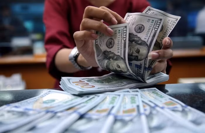 Tỷ giá ngoại tệ ngày 21/5: Đồng USD tăng mạnh phiên cuối tuần