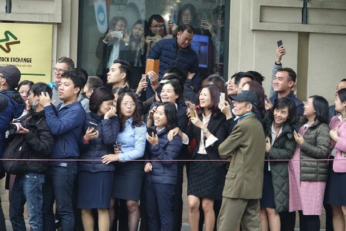 Chủ tịch Kim Jong Un nhận sự tiếp đón nồng nhiệt của nước chủ nhà ảnh 8