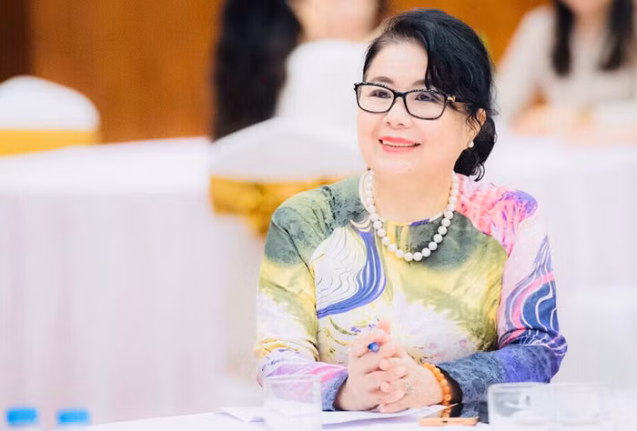 Bà Nguyễn Thị Tuyết Minh - Chủ tịch Hội đồng doanh nhân nữ Việt Nam (VWEC), Phó Chủ tịch Hiệp hội Khởi nghiệp Quốc gia