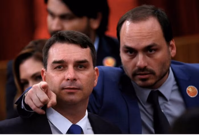 Con trai Tổng thống Brazil phải đối mặt với một cuộc điều tra dân sự