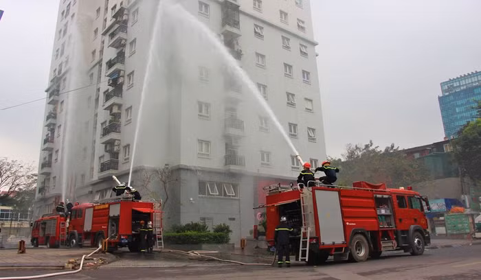 Hà Nội: Công trình xây dựng trái phép vi phạm PCCC và CNCH sẽ bị rút giấy phép, phá dỡ