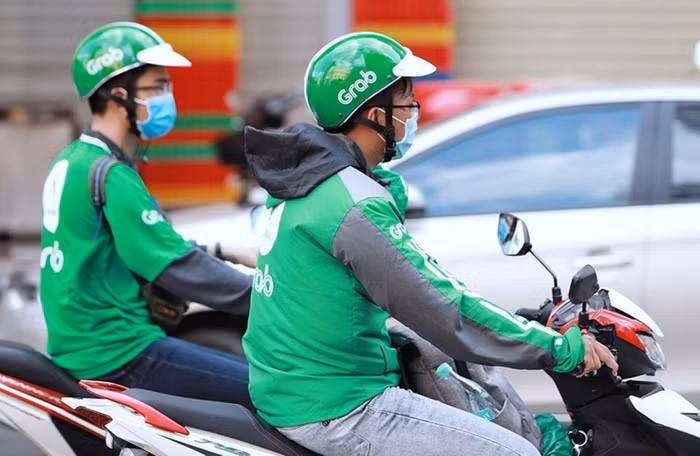 Bộ Công Thương vào cuộc vụ Grab thu phụ phí nắng nóng