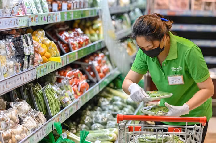 Siêu thị FujiMart được vận hành theo các tiêu chuẩn khắt khe để đảm bảo đem tới người tiêu dùng những sản phẩm, thực phẩm tươi ngon, bổ dưỡng và an toàn nhất