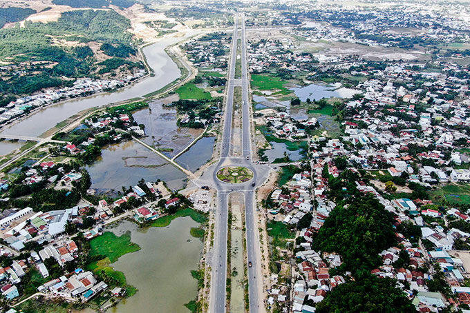 Khánh Hoà yêu cầu đẩy nhanh tiến độ xây dựng hệ số điều chỉnh giá đất năm 2022