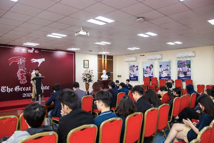 Debate là cách để thể hiện chất "Vinser" của các học sinh tại Vinschool Debate là cách để thể hiện chất "Vinser" của các học sinh tại Vinschool