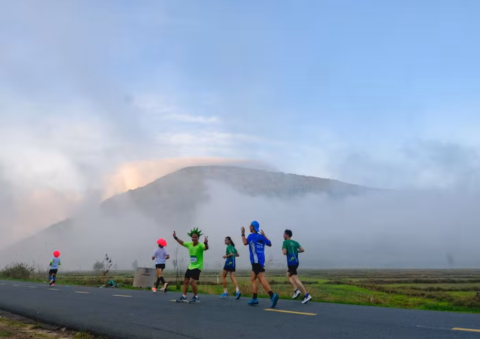Giải chạy BaDen Mountain Marathon 2023 – Đường chạy Huyền thoại