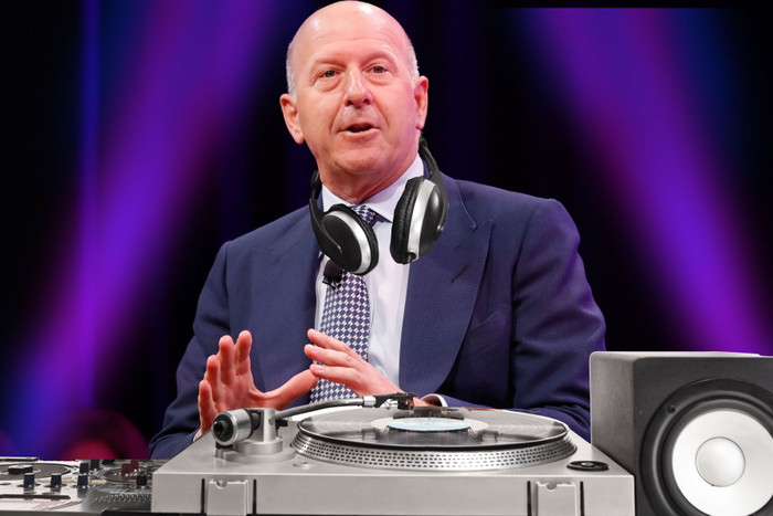 CEO Goldman Sachs bị điều tra vì...1 bữa tiệc gây quỹ
